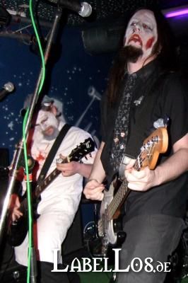 031_Graveyard-Rodeo_2012-04-15_Dr-Geek-and-the-Freakshow